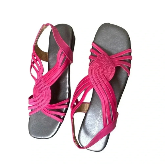 ANGEL STEPS | Patty Fuchsia Slingback Low Wedge Sandal Sizes 8 & 9 - Picture 3 of 7